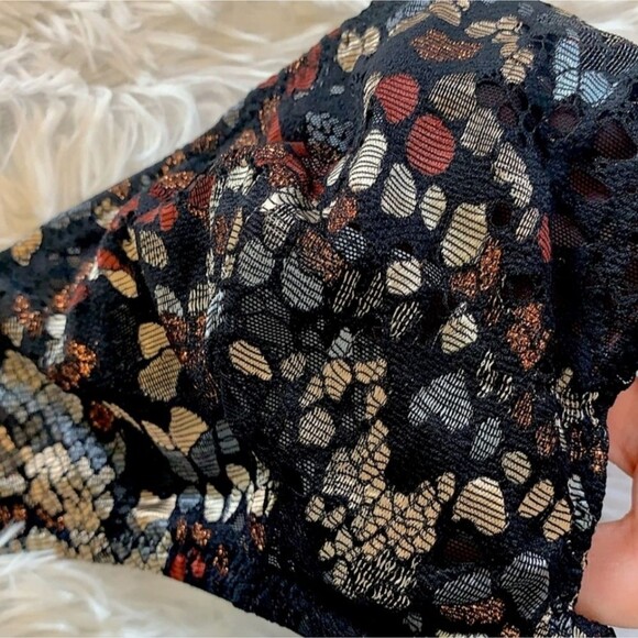 NWT Savage X Fenty Cold-Hearted Snake Asymmetrical Lace Bralette SZ Medium - Picture 7 of 9